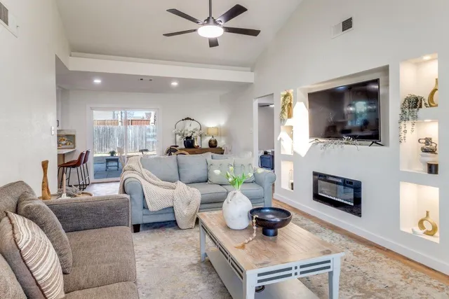 $449,000 | 3121 Damascus Way, Farmers Branch, TX 75234