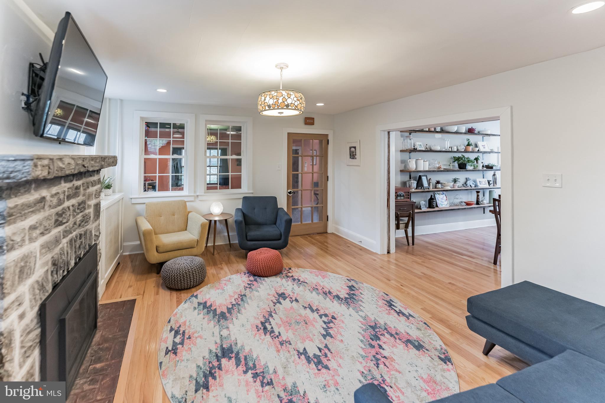 744 Rydal Road Jenkintown, PA 19046 - Photo 14 of 28 Living Room
