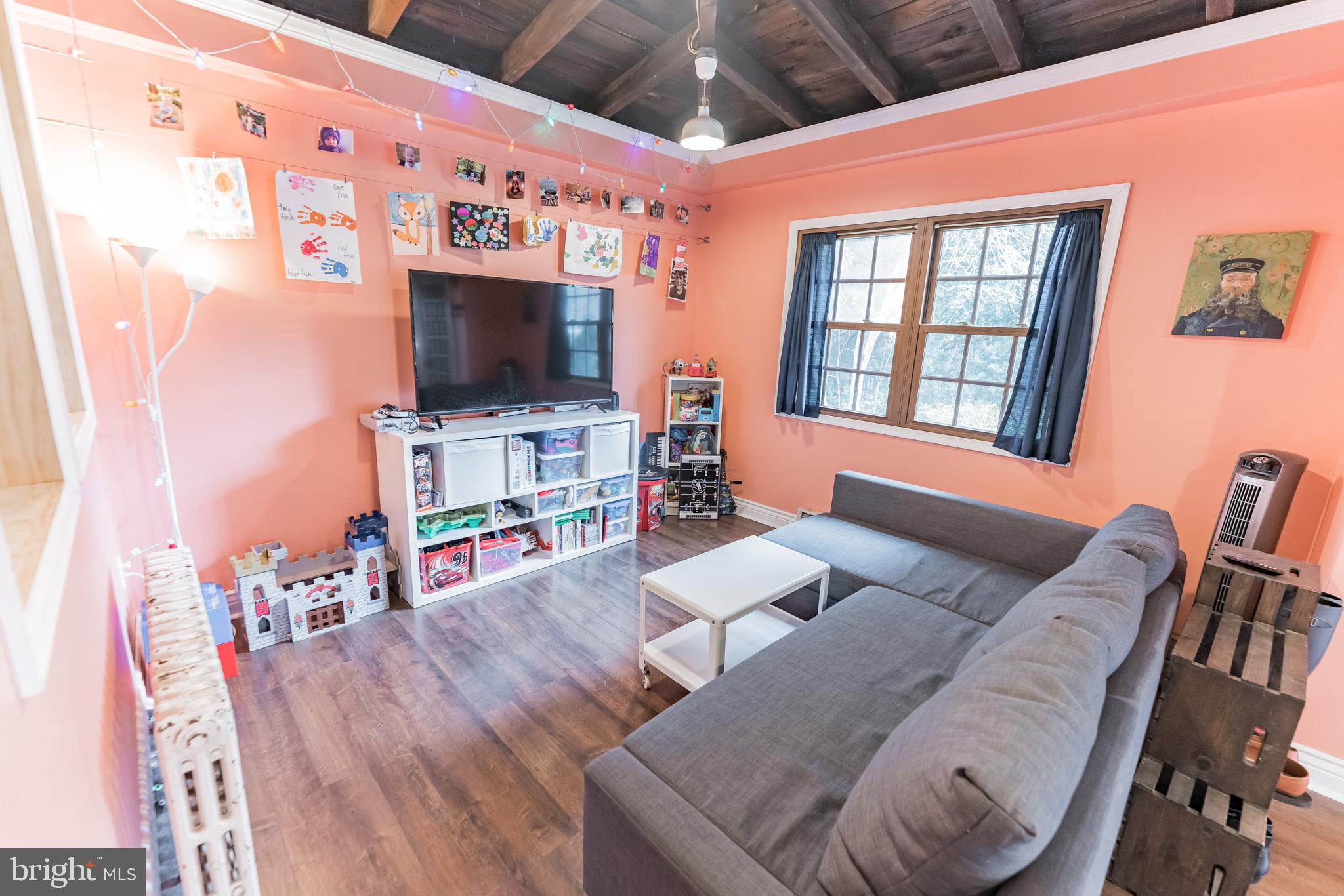 744 Rydal Road Jenkintown, PA 19046 - Photo 17 of 28 Family Room