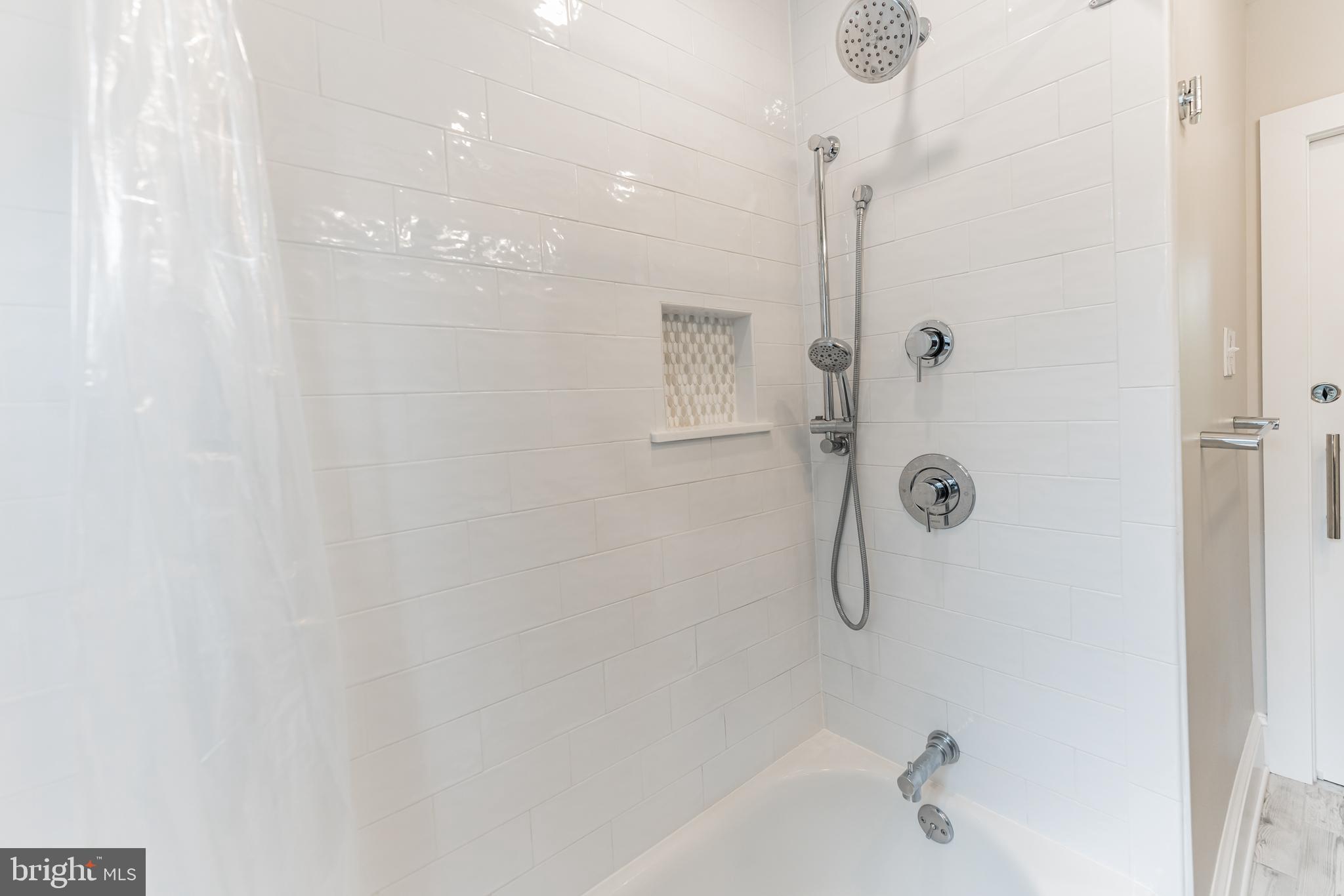 744 Rydal Road Jenkintown, PA 19046 - Photo 25 of 28 Full Bath