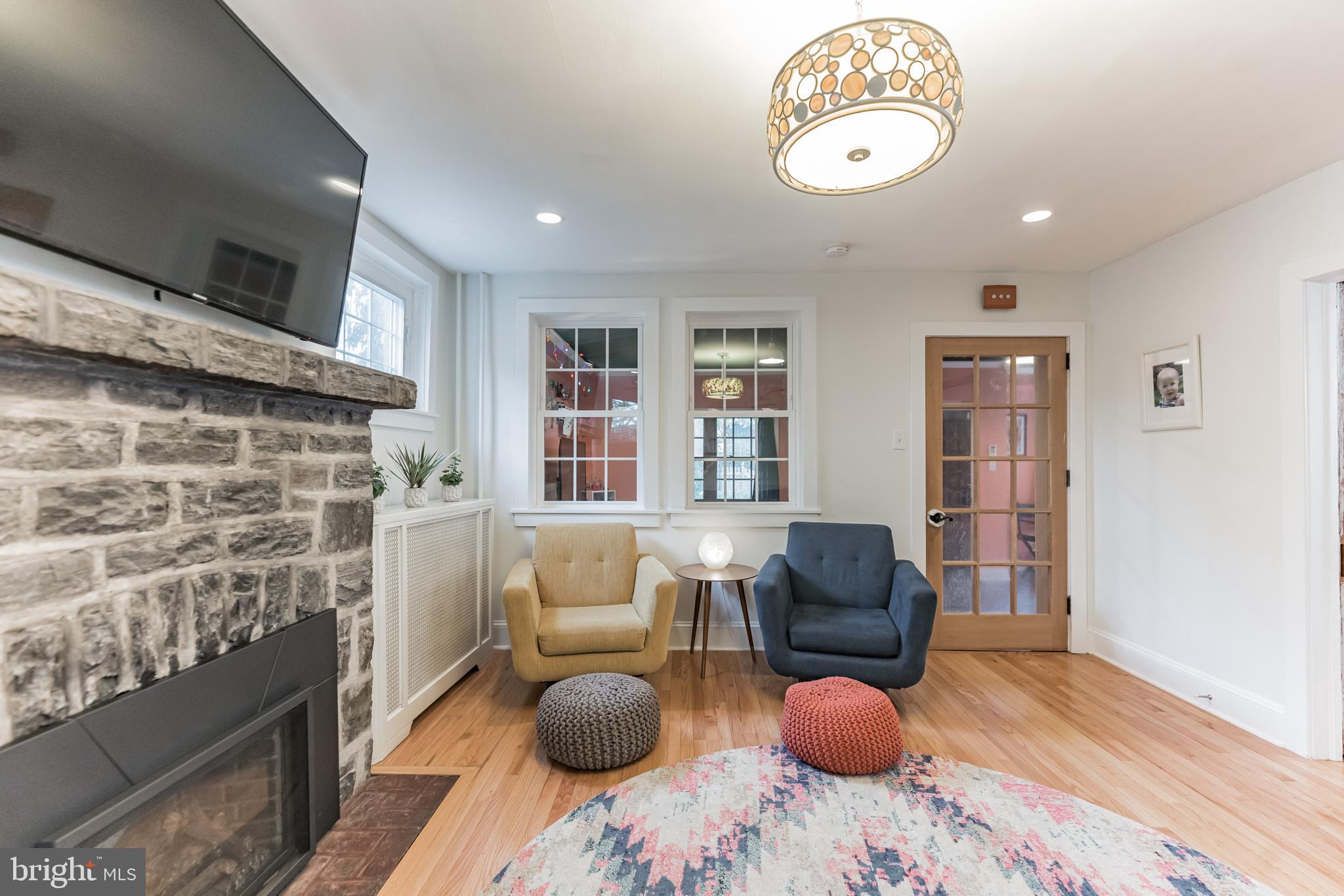 744 Rydal Road Jenkintown, PA 19046 - Photo 26 of 28 Living Room