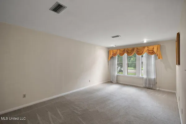 $205,000 | 1026 Briarwood Drive, Jackson, MS 39211