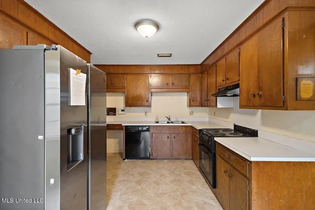 $205,000 | 1026 Briarwood Drive, Jackson, MS 39211