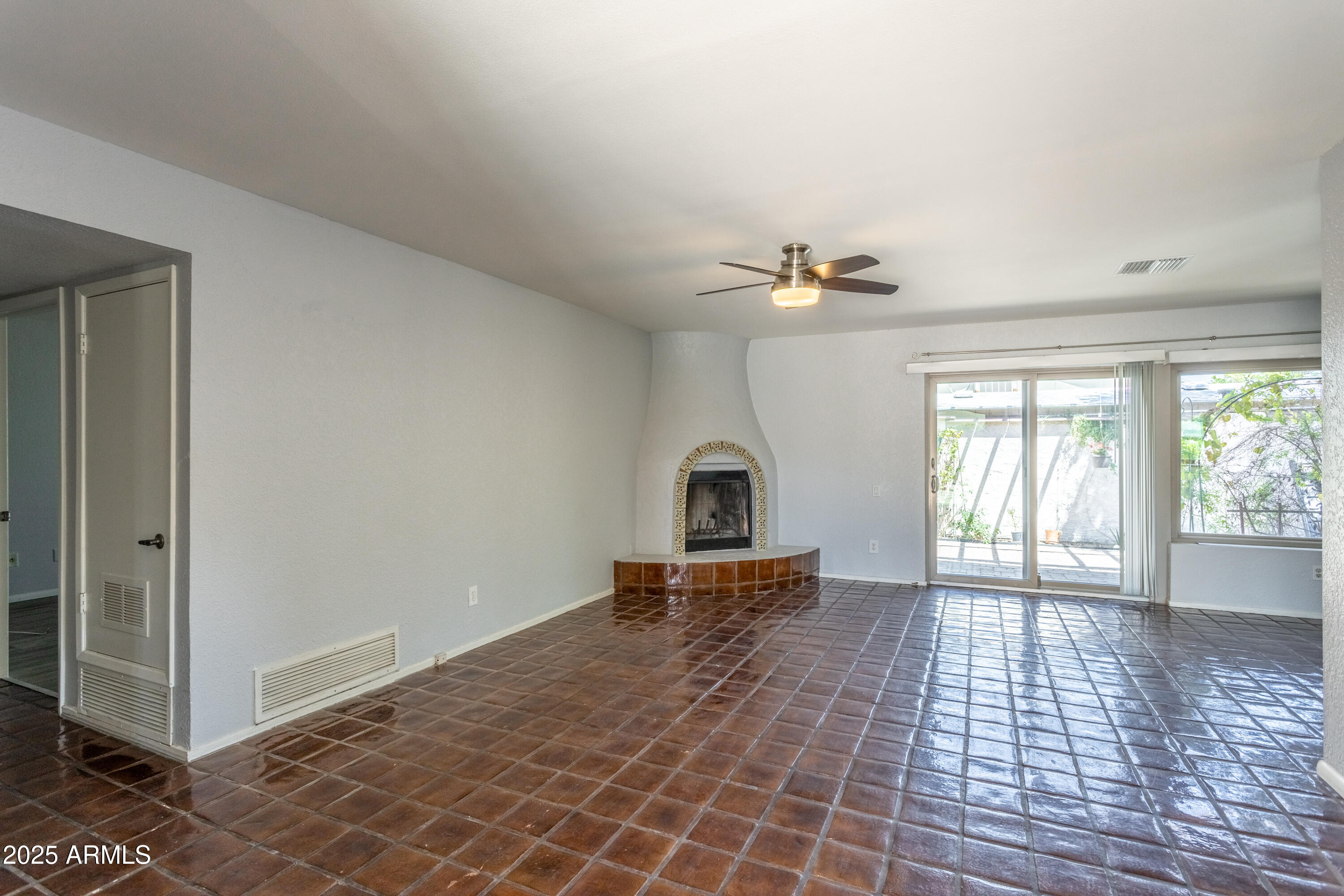 5621 South Sailors Reef Road Tempe, AZ 85283 - Photo 23 of 32 _F9A1354-HDR