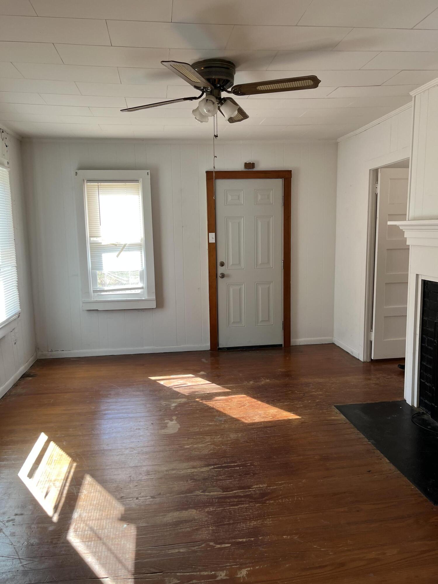 5934 Irvine Road Winchester, KY 40391 - Photo 23 of 34 99064F71-9B74-4E95-9A5A-6BD103247CB9