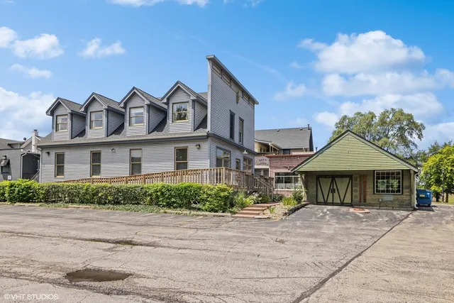 $549,900 | 105 East Irving Park Road, Itasca, IL 60143