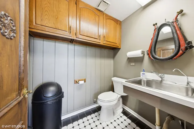 $549,900 | 105 East Irving Park Road, Itasca, IL 60143