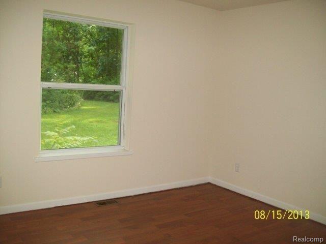 1062 East Barron Road Howell, MI 48855 - Photo 10 of 11 8-15-2013 014.jpg
