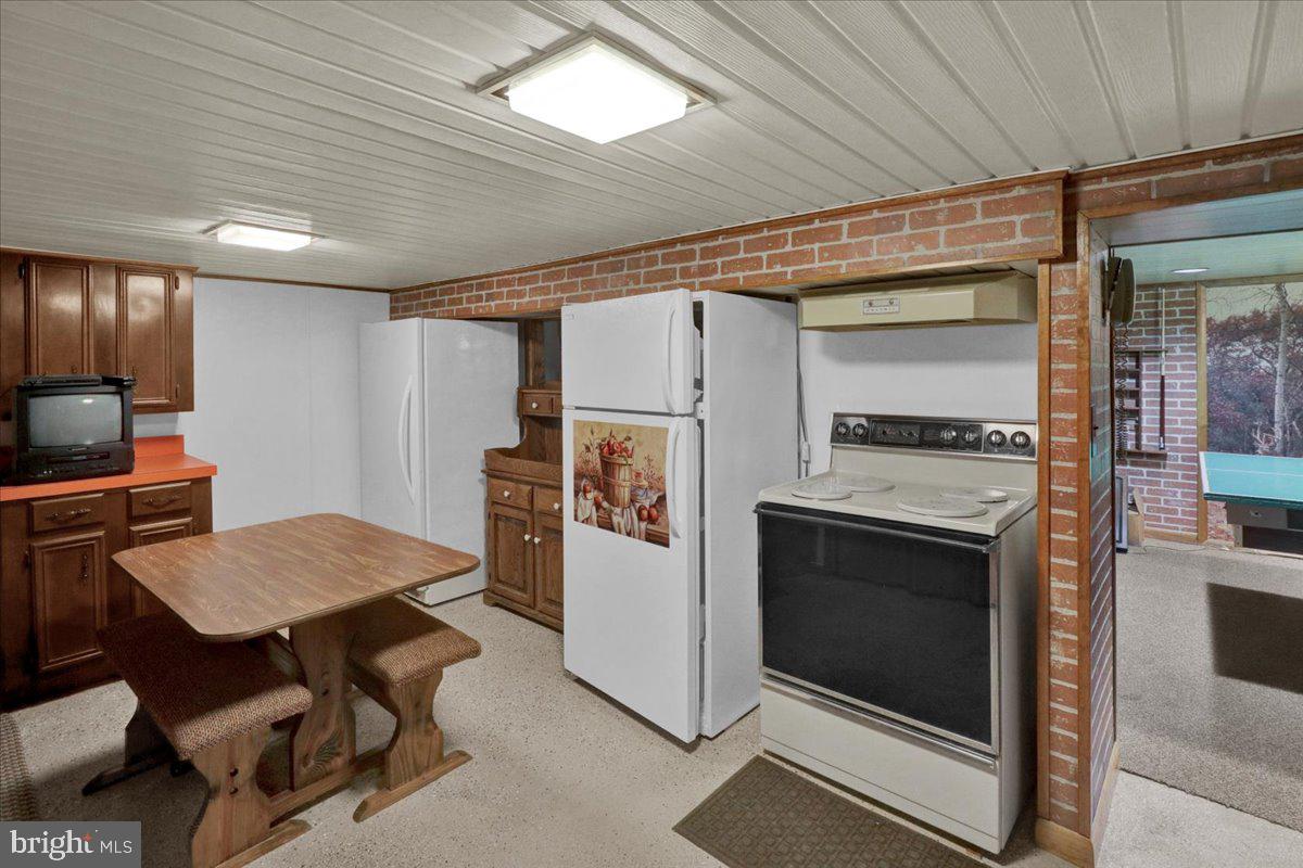 676 King Pen Road Kirkwood, PA 17536 - Photo 14 of 22 Basement