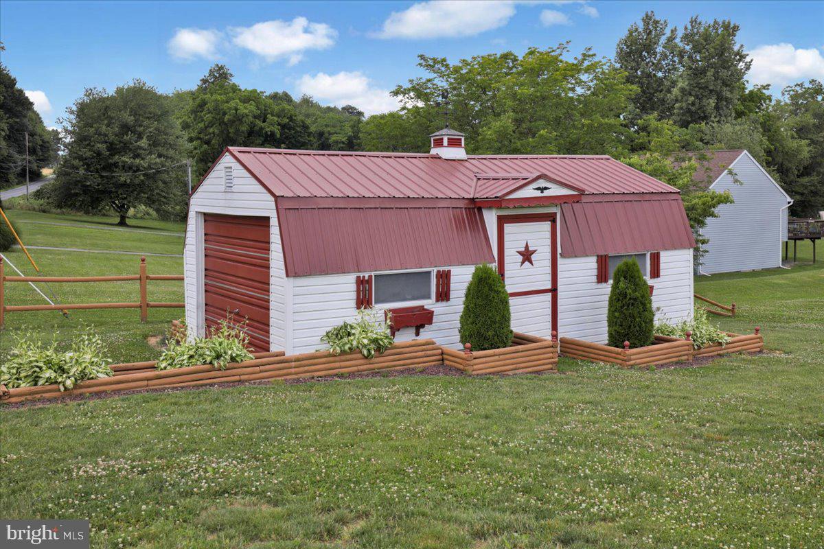 676 King Pen Road Kirkwood, PA 17536 - Photo 21 of 22 Shed