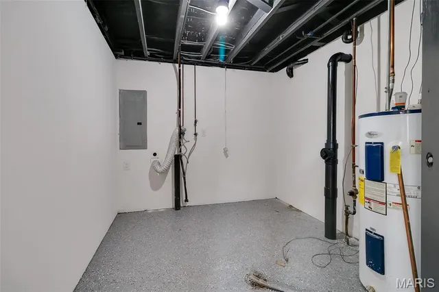 $243,000 | 2437 Periwinkle Court, Florissant, MO 63031