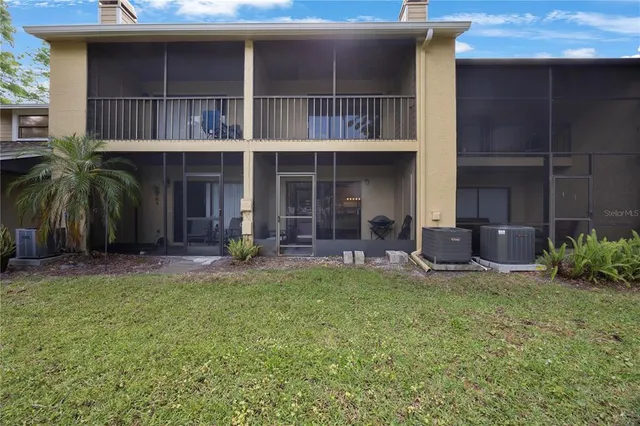 $200,000 | 413 Somerset Lane, Palm Harbor, FL 34684