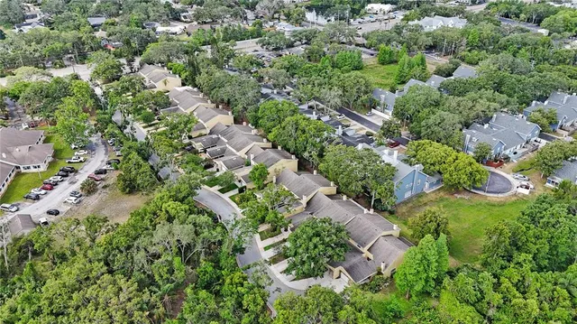 $200,000 | 413 Somerset Lane, Palm Harbor, FL 34684