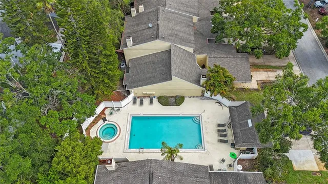 $200,000 | 413 Somerset Lane, Palm Harbor, FL 34684