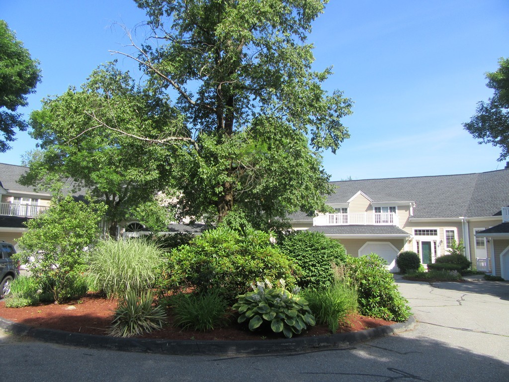 4004 Brompton Circle, Unit 4004 Worcester, MA 01609 - Photo 2 of 29