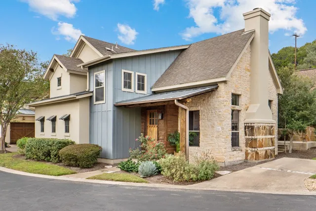 $2,000 | 8917 Old Lampasas Trail, Unit 33, Austin, TX 78750