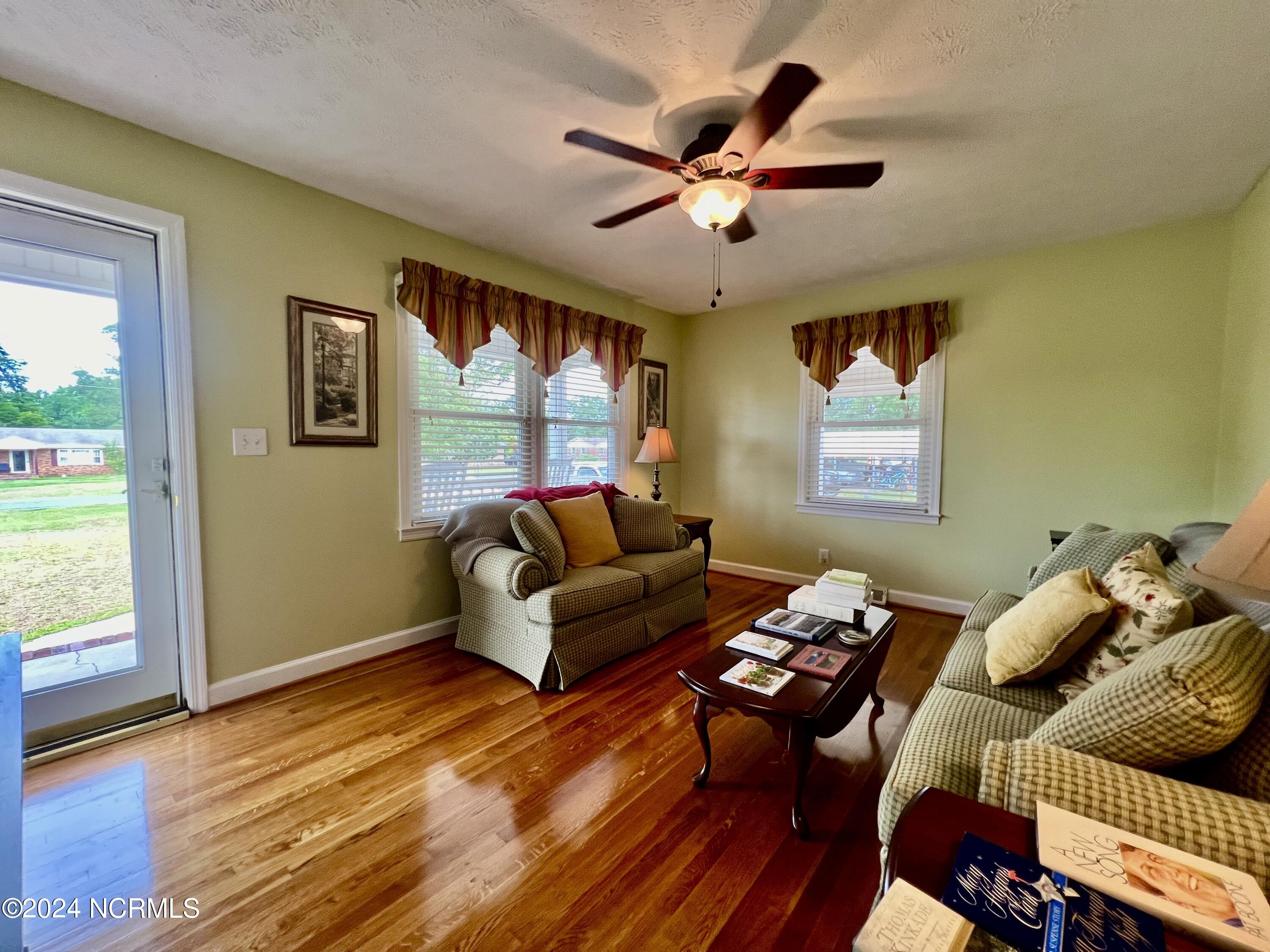 135 Sharon Road Rockingham, NC 28379 - Photo 2 of 16 IMG_5776