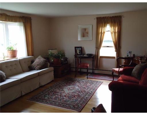 221 Neck Road Waterville, ME 04901 - Photo 10 of 21 Living Room.