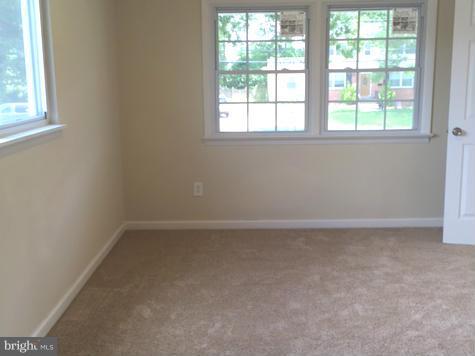 6212 Thomas Drive Springfield, VA 22150 - Photo 8 of 20 Bedroom