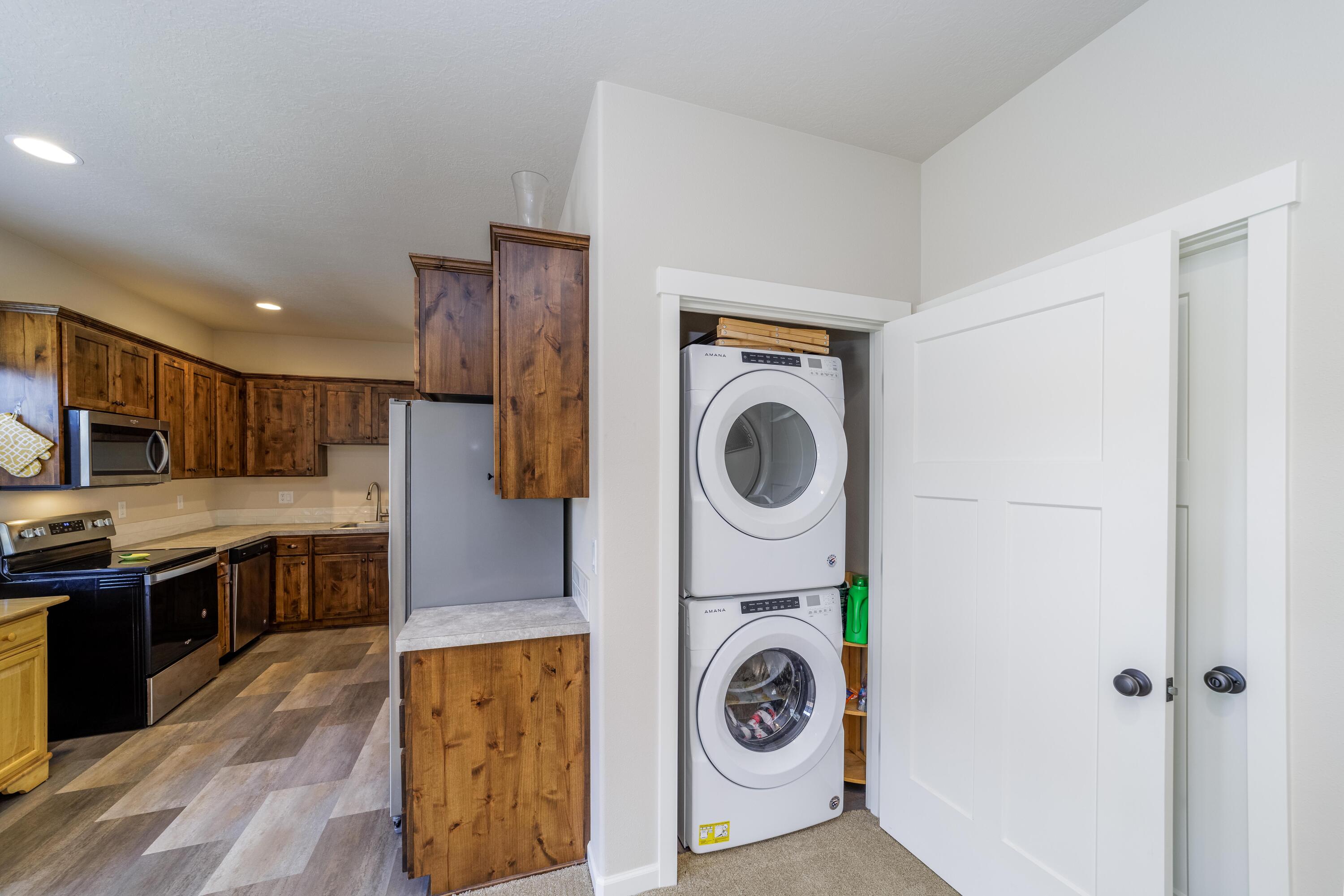 2756 Southwest 34th Street Redmond, OR 97756 - Photo 35 of 44 2756_SW_34th_St-46