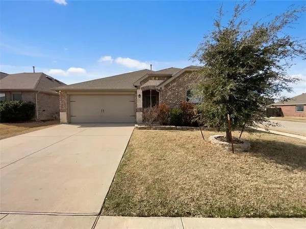$300,000 | 8400 High Garden Street, Fort Worth, TX 76123