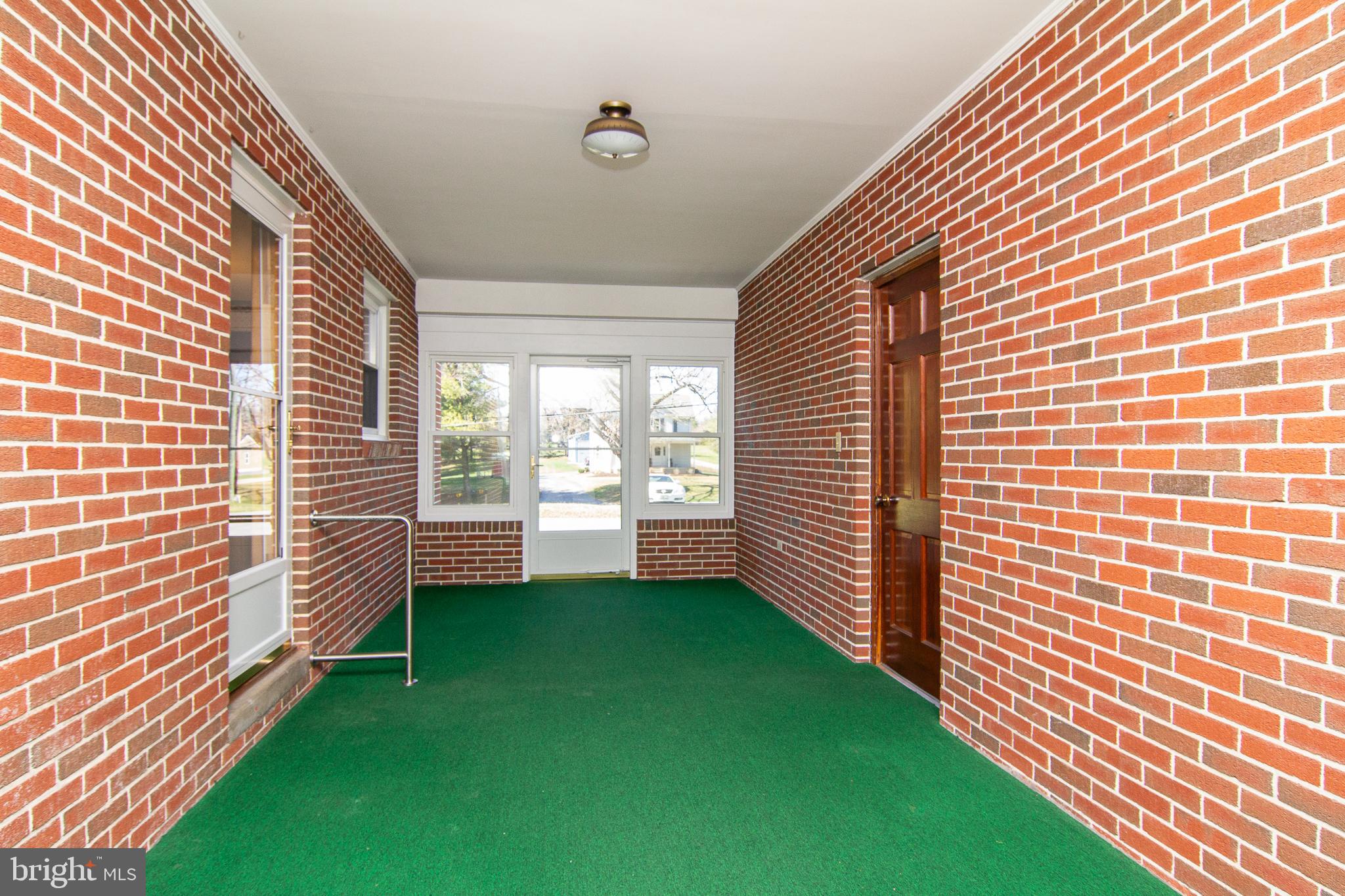 2419 Sandymount Road Finksburg, MD 21048 - Photo 13 of 20 Breezeway