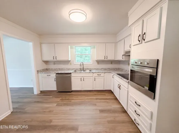 $325,000 | 819 Scenic Circle, Seymour, TN 37865