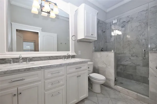 $2,795 | 2114 Bidwell Drive, Houston, TX 77018