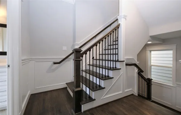 $2,795 | 2114 Bidwell Drive, Houston, TX 77018