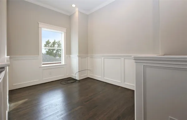 $2,795 | 2114 Bidwell Drive, Houston, TX 77018