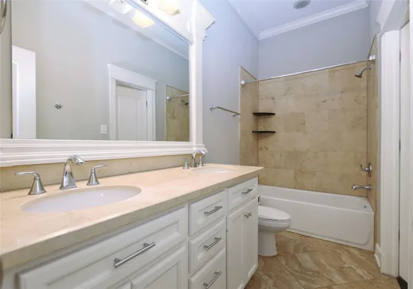 $2,795 | 2114 Bidwell Drive, Houston, TX 77018