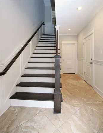 $2,795 | 2114 Bidwell Drive, Houston, TX 77018