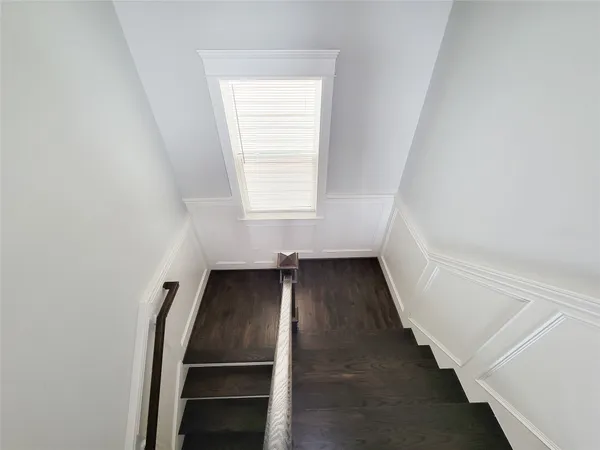 $2,695 | 2114 Bidwell Drive, Houston, TX 77018