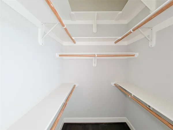 $2,695 | 2114 Bidwell Drive, Houston, TX 77018