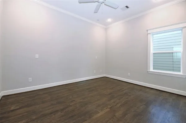 $2,795 | 2114 Bidwell Drive, Houston, TX 77018