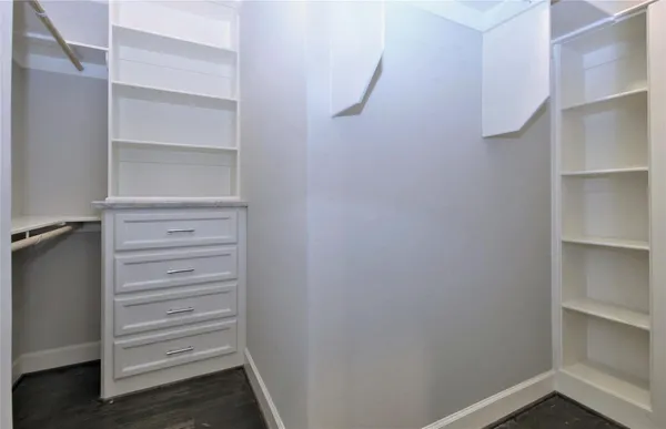 $2,795 | 2114 Bidwell Drive, Houston, TX 77018