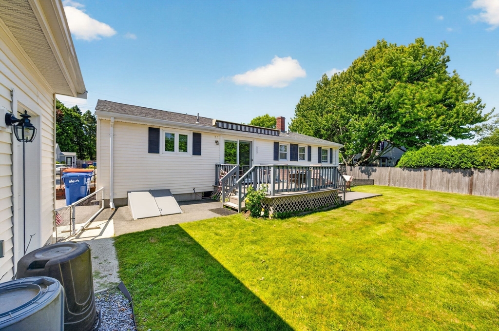 131 Spring Street Fairhaven, MA 02719 - Photo 35 of 41