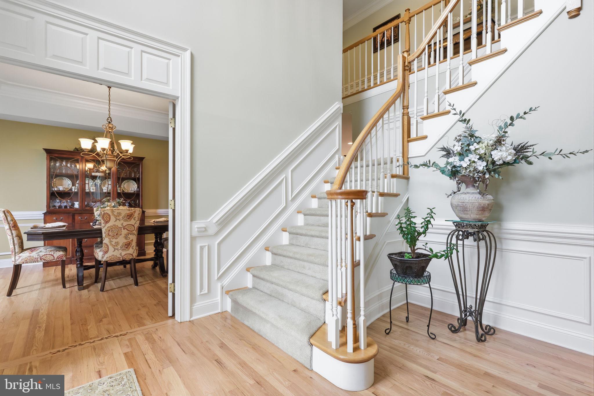 324 Ridge Avenue Newtown, PA 18940 - Photo 8 of 95 Spacious Foyer to greet guests!