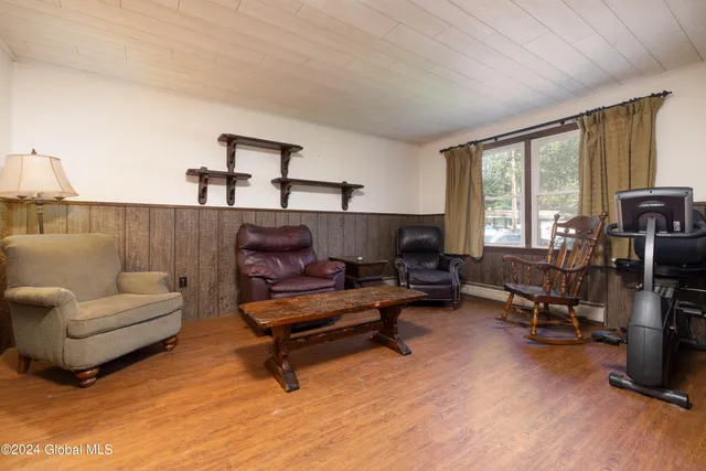 $299,000 | 18 Linda Court, Schroon Lake, NY 12870