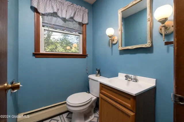 $299,000 | 18 Linda Court, Schroon Lake, NY 12870