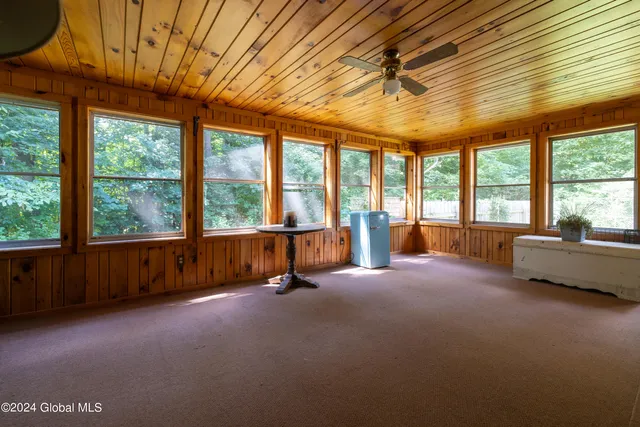 $299,000 | 18 Linda Court, Schroon Lake, NY 12870