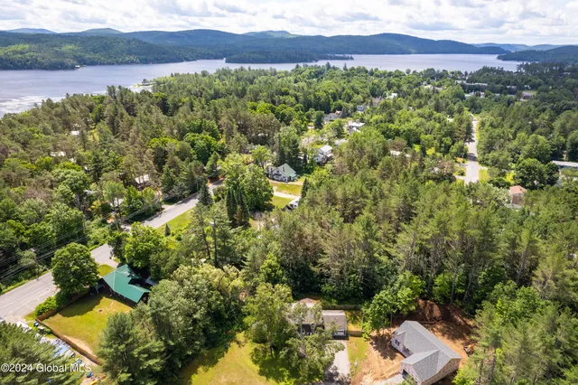 $299,000 | 18 Linda Court, Schroon Lake, NY 12870