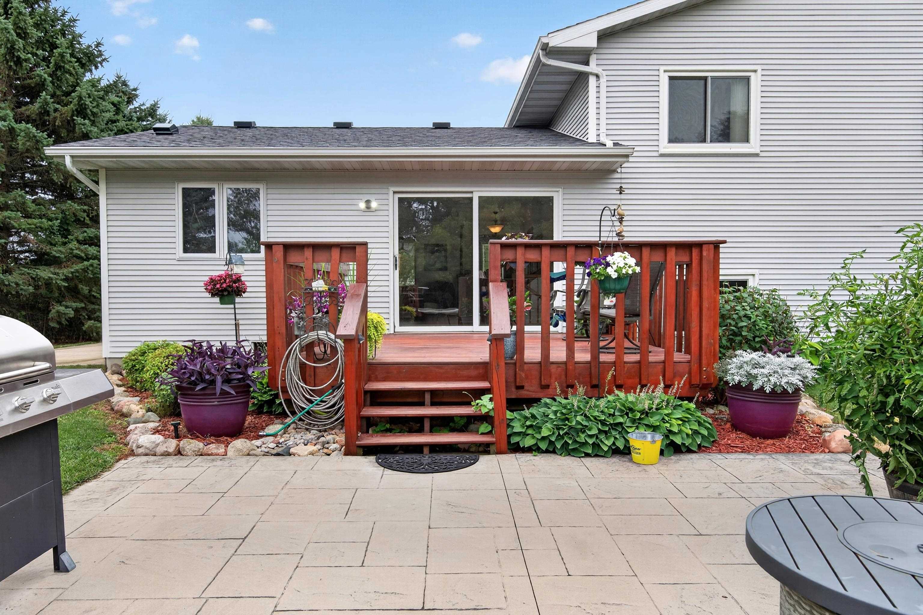 80 Johnson Oshkosh, WI 54902 - Photo 56 of 73 Gallery Image 56