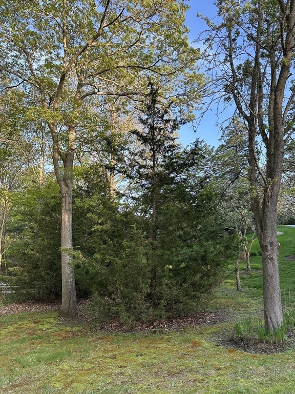 2 Orchard Lane Manchester, MA 01944 - Photo 13 of 16