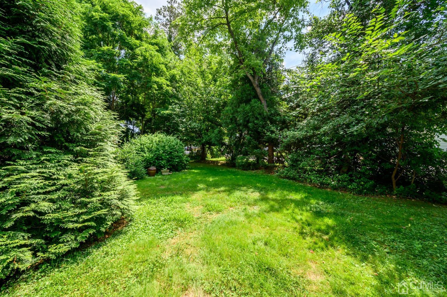 1860 Pennington Road Ewing, NJ 08638 - Photo 33 of 35 a view of yard with green space