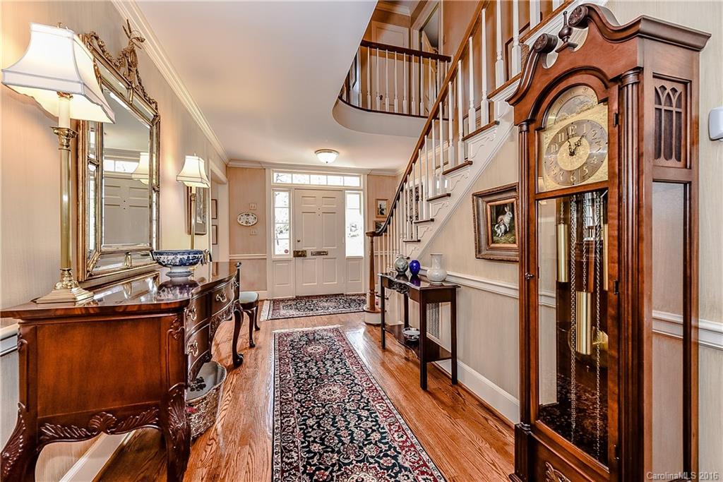 3901 Abingdon Road Charlotte, NC 28211 - Photo 2 of 24 Gallery Image 2