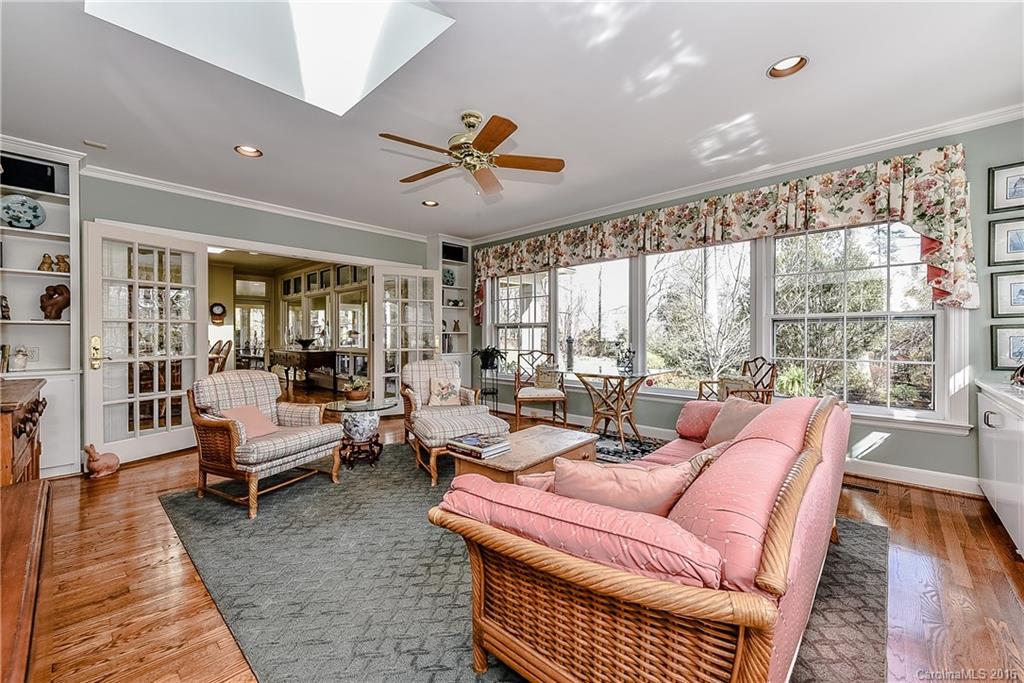 3901 Abingdon Road Charlotte, NC 28211 - Photo 13 of 24 Gallery Image 13