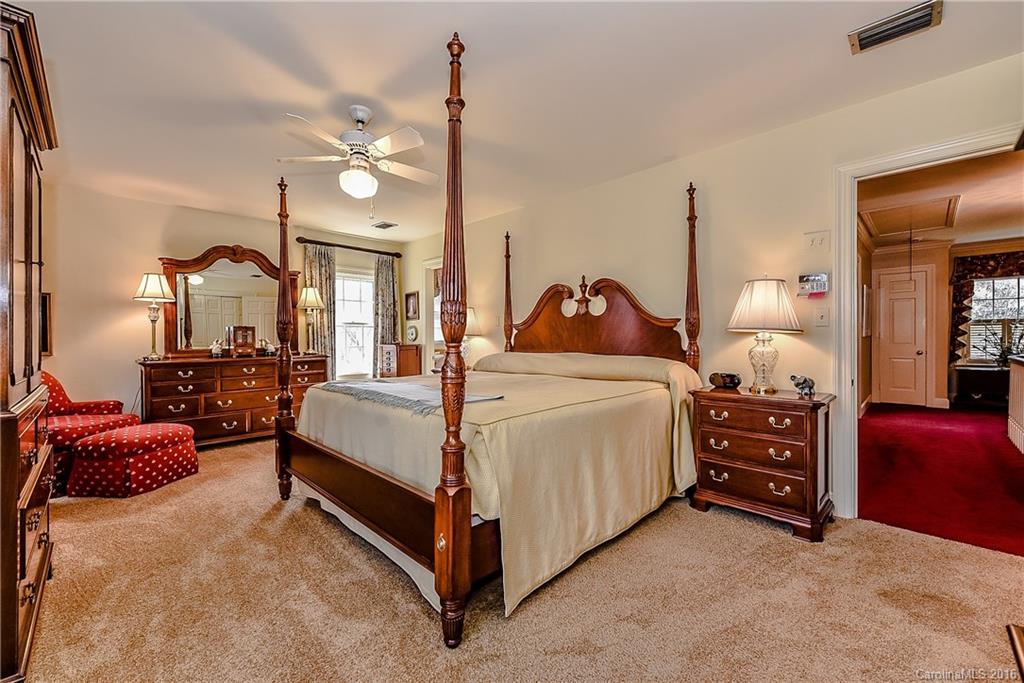 3901 Abingdon Road Charlotte, NC 28211 - Photo 15 of 24 Gallery Image 15