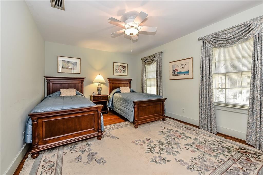3901 Abingdon Road Charlotte, NC 28211 - Photo 16 of 24 Gallery Image 16
