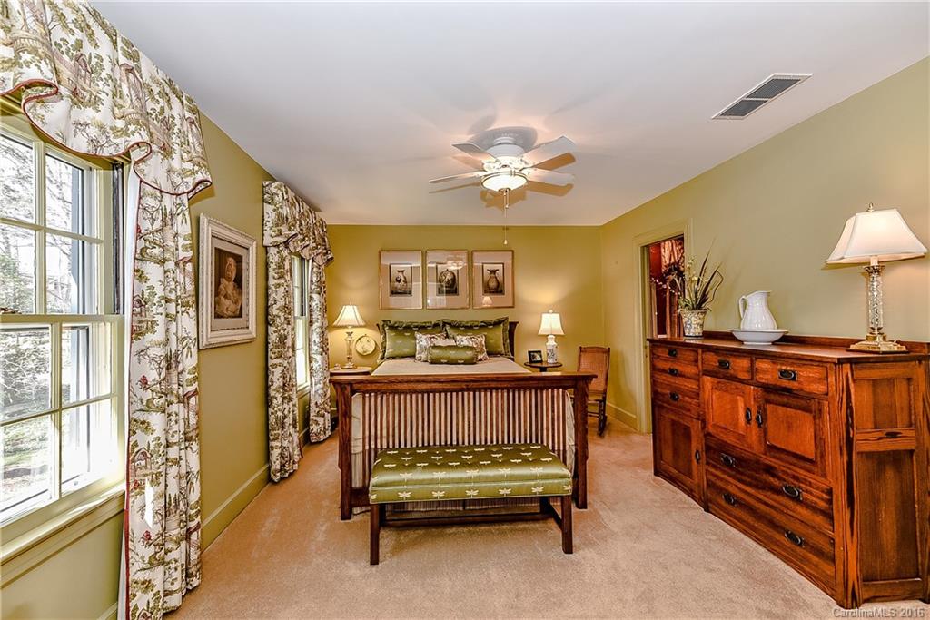 3901 Abingdon Road Charlotte, NC 28211 - Photo 17 of 24 Gallery Image 17